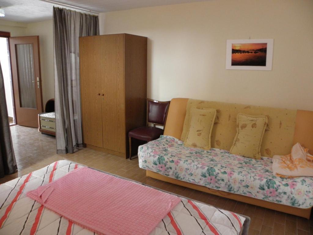 Apartments Milan In Baska מראה חיצוני תמונה