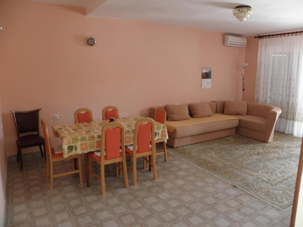 Apartments Milan In Baska מראה חיצוני תמונה